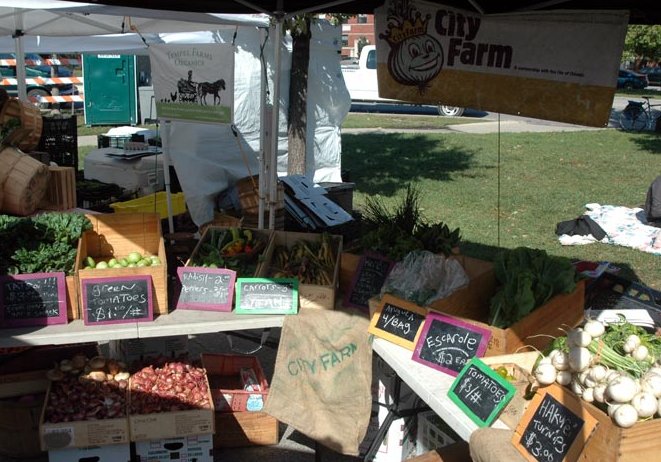 Pictures of the Chicago Farmers Market, United States