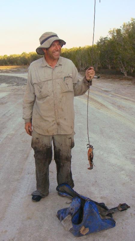 This is how to catch a mud crab.., Australia