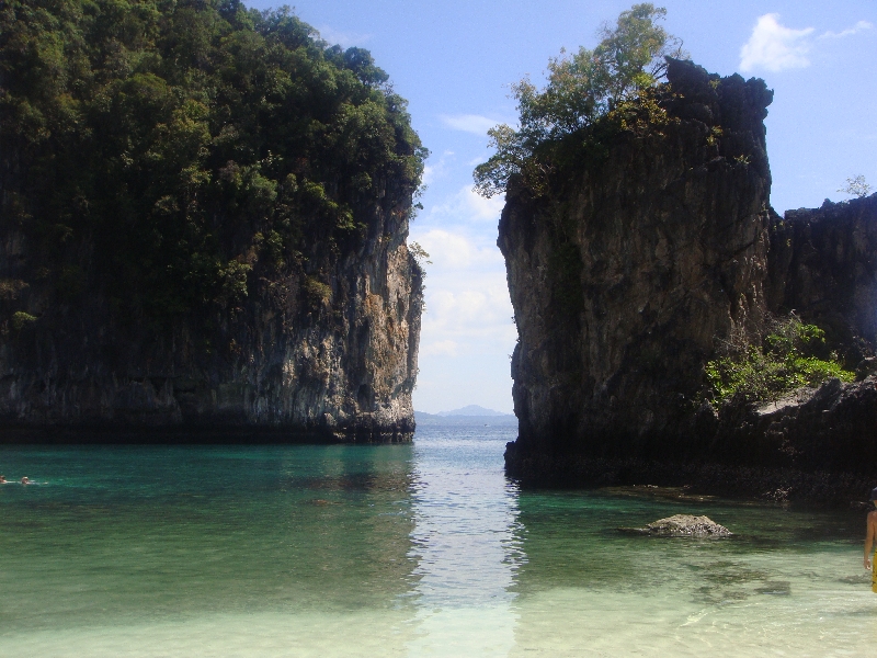 The Limestone rocks of Ko Hong, Ko Hong Thailand