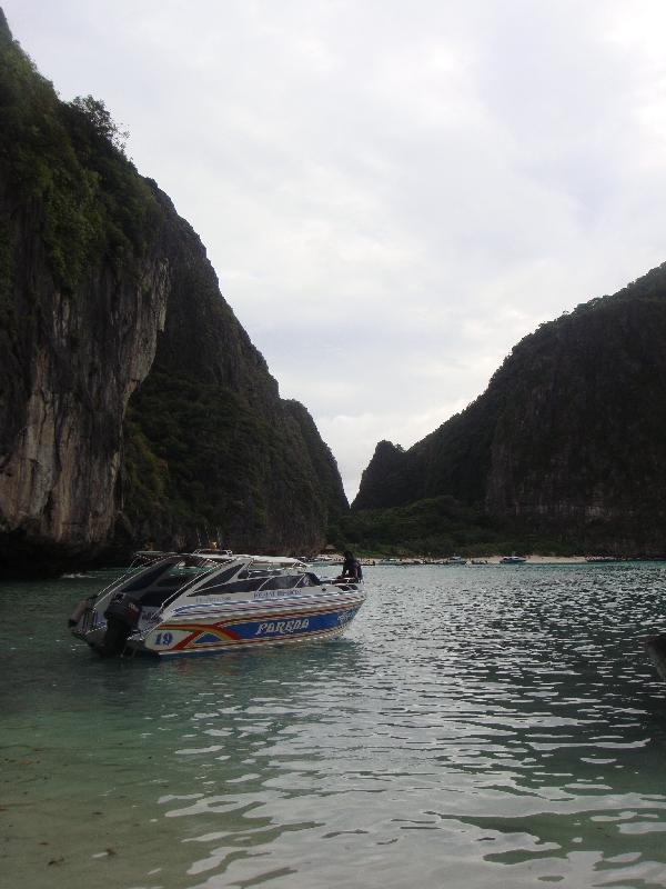 Day tour on a longtail boat, Thailand