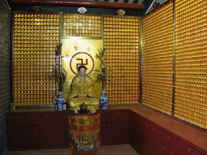 Temple near the station of Hong Kong, Hong Kong