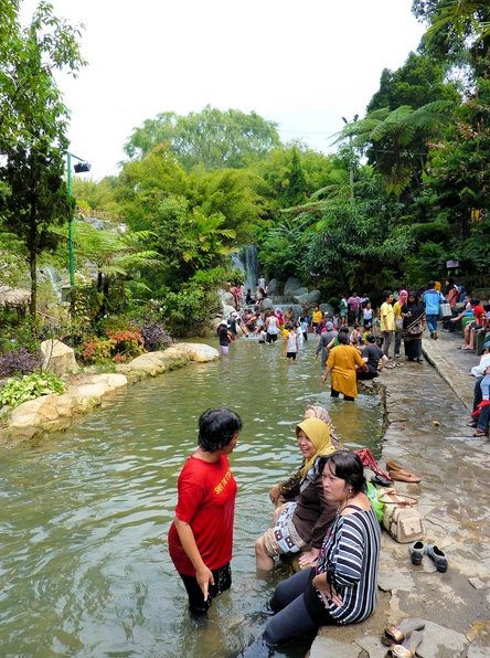 Tangkuban Perahu Volcano Bandung Indonesia Holiday Tips