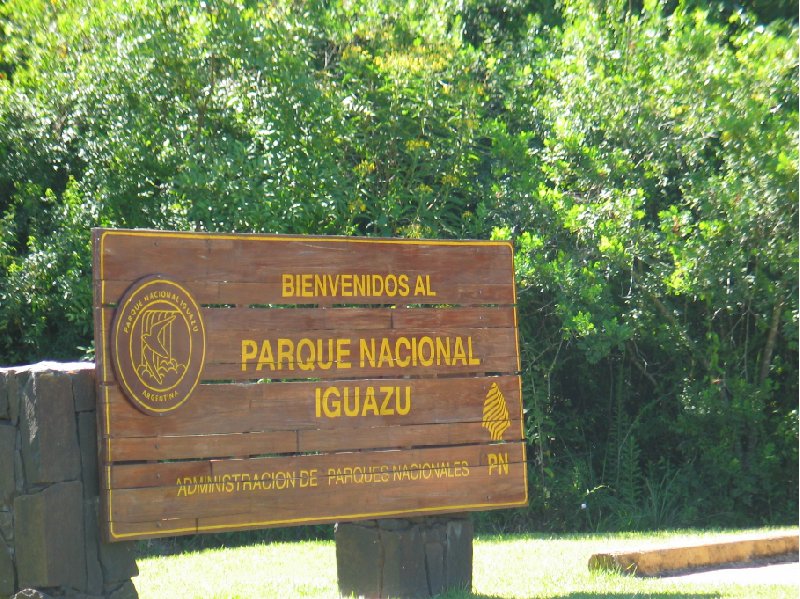 Photo Iguazu Falls guided tour excursion