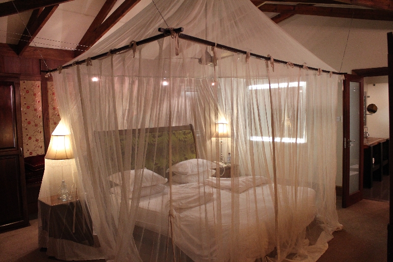 Honeymoon Bed, Tanzania