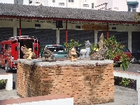 Outside Wat Chiang Man